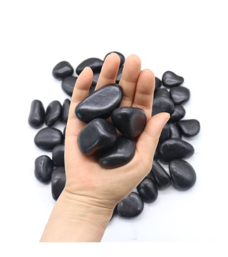 Kamień dekoracyjny ogrodowy OTOCZAK       POLEROWANY 2-3 cm 2 kg czarny