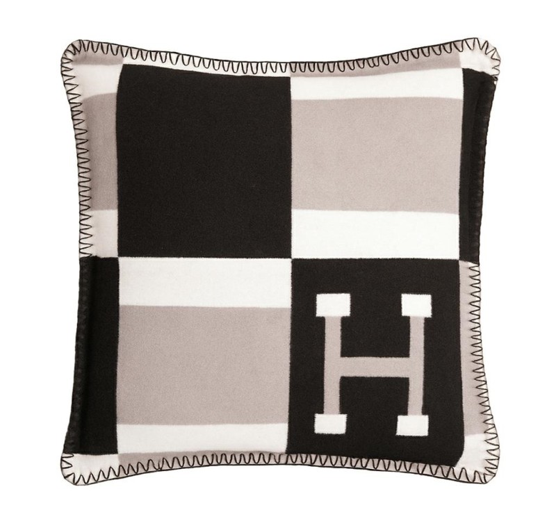 Poduszka dekoracyjna SHP PARIS HOME       czarna / szara