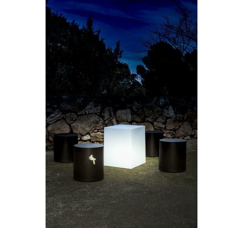 NEW GARDEN lampa ogrodowa CUBY 20 SOLAR & BATTERY biała